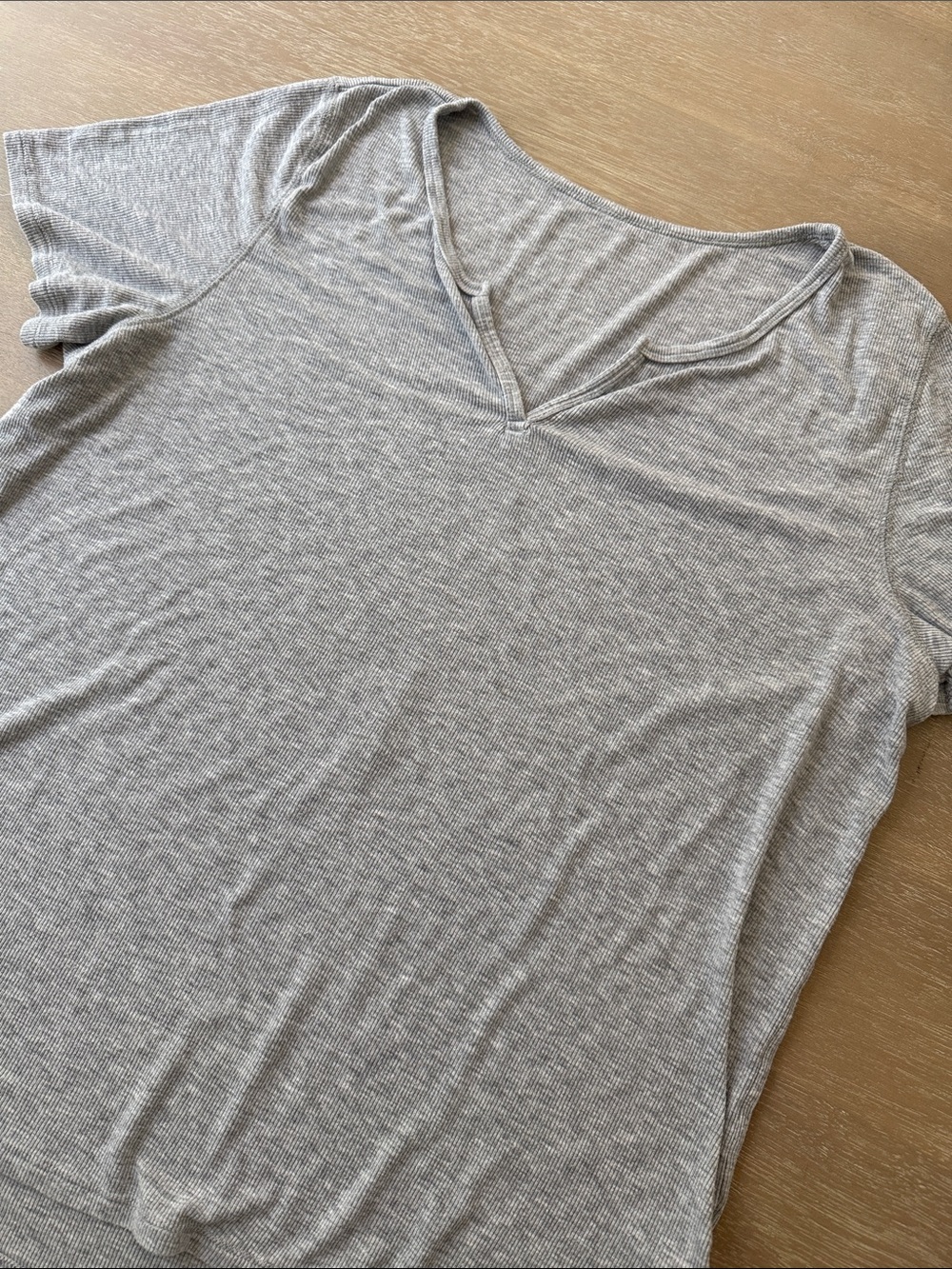 AEO Drapey Notched Tee | XL